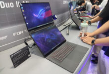 Asus ROG Zephyrus Duo Hadirkan Dua Layar OLED 3K, RTX 5090 dalam Satu Laptop Gaming