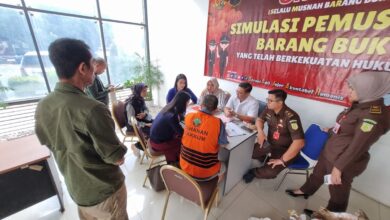 Kemenhut Serahkan Nakhoda Vietnam, Kasus 796 Kg Sisik Trenggiling Berlanjut ke Kejari Cilegon