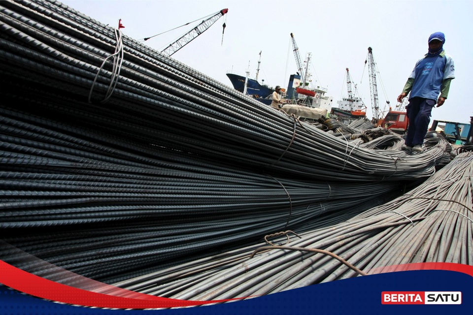 Rupiah Tembus Rp 18.000, Pengusaha Besi Lamongan Menghitung Ulang Harga dan Untung
