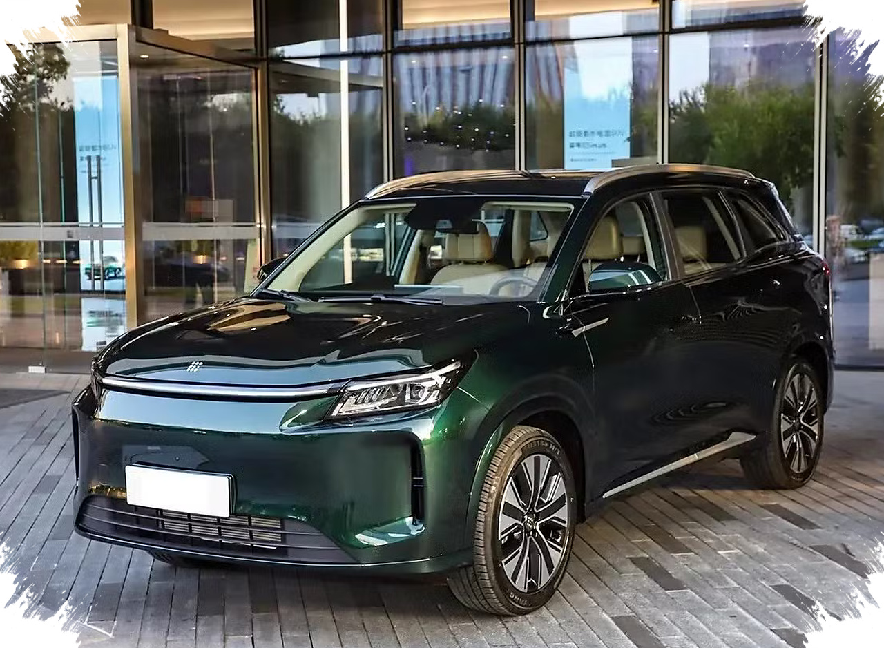 DFSK E5 Plus Muncul Lagi, PHEV Bertenaga 215 Dk Ini Siap Goyang Segmen SUV Keluarga
