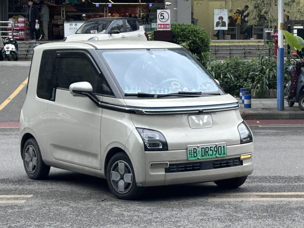 Wuling Air EV Makin Menggoda, Cicilan Mulai Rp 3,5 Jutaan dan Pajak Tahunan Tak Sampai Rp 4 Juta