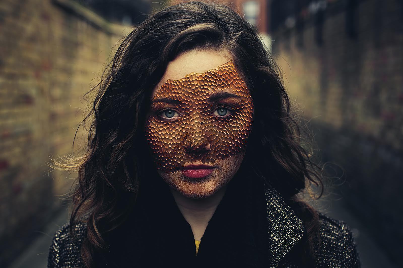 Pressure Edit Lagi Naik, Foto Biasa Bisa Berubah Jadi Potret Surreal Penuh Beban