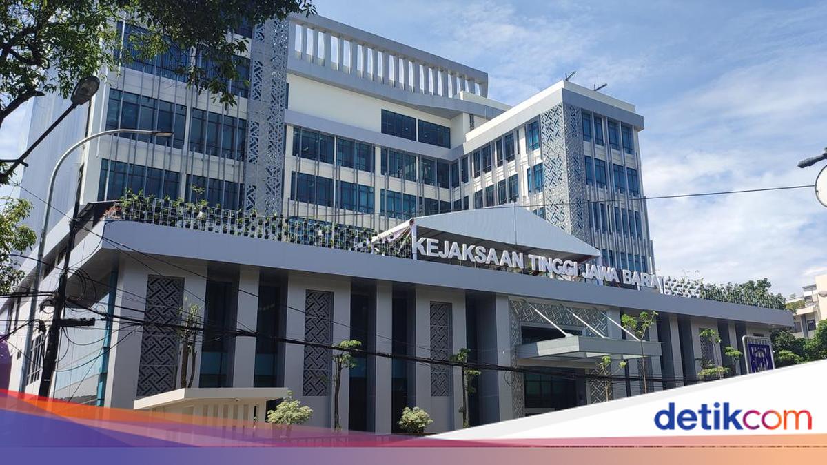 Mahasiswa Desak Kajati Jabar Baru, Tuntaskan Kasus Korupsi Mangkrak dan Bongkar Aktor Inti Di Baliknya