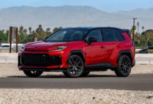 Toyota RAV4 2026 Makin Sulit Diabaikan, Hybrid 306 PS dan Kabin Sporty Siap Mengusik Rival