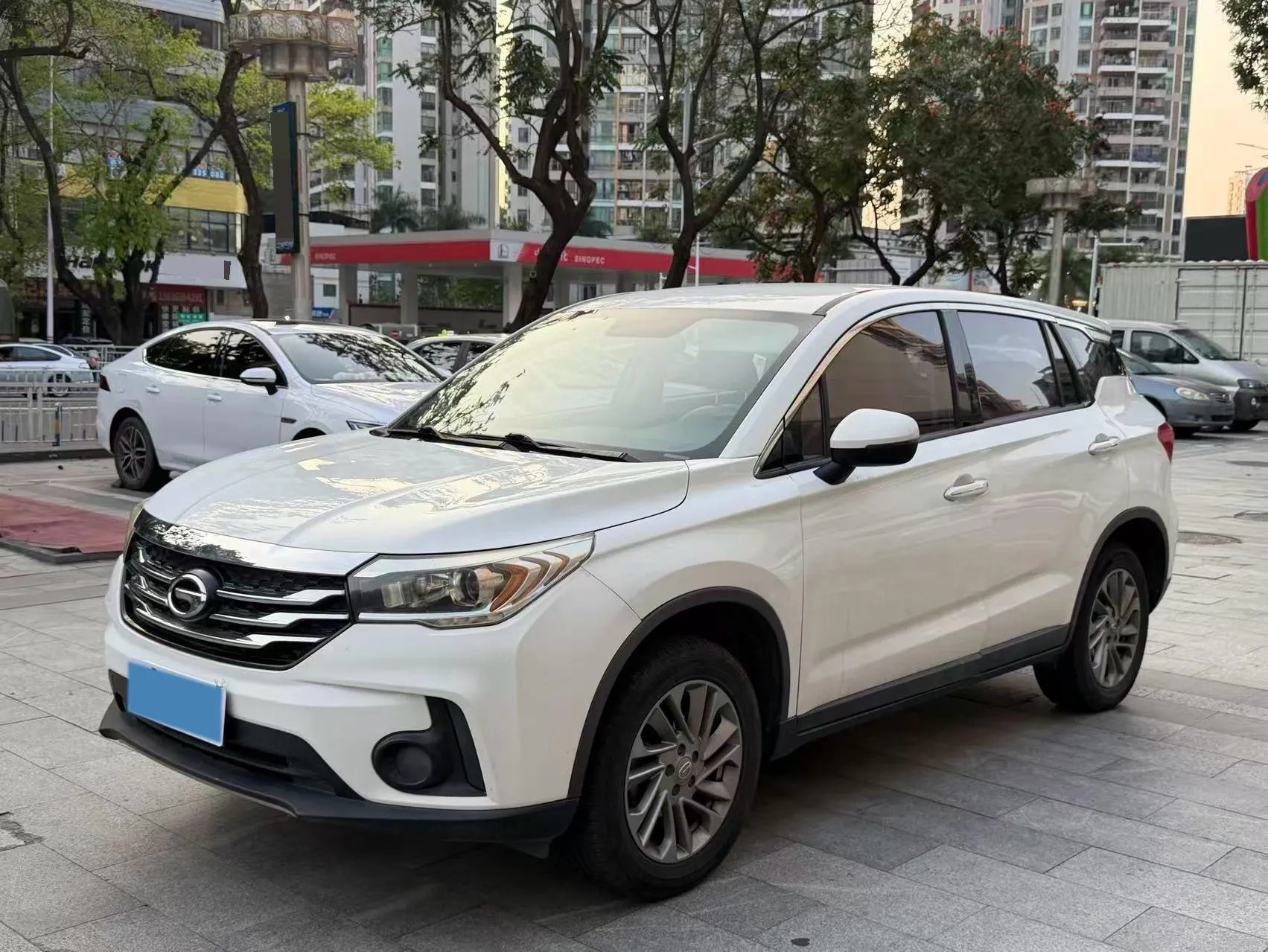 GAC Jual Mobil Di SPBU Sinopec, Cara Baru Jangkau Pembeli Di Kota Kecil