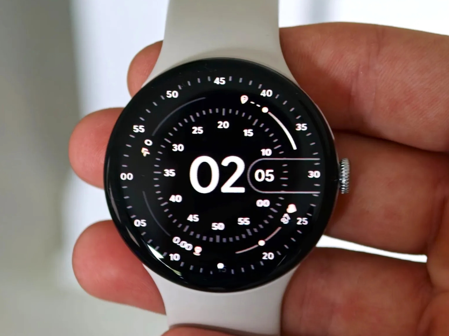 Bocor dari Dasar Laut, Pixel Watch 5 Muncul dengan Detail yang Tak Terduga