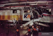 KNKT Pastikan Taksi GSM Tak Bermasalah, Kronologi Kecelakaan KRL Bekasi Timur Terkuak