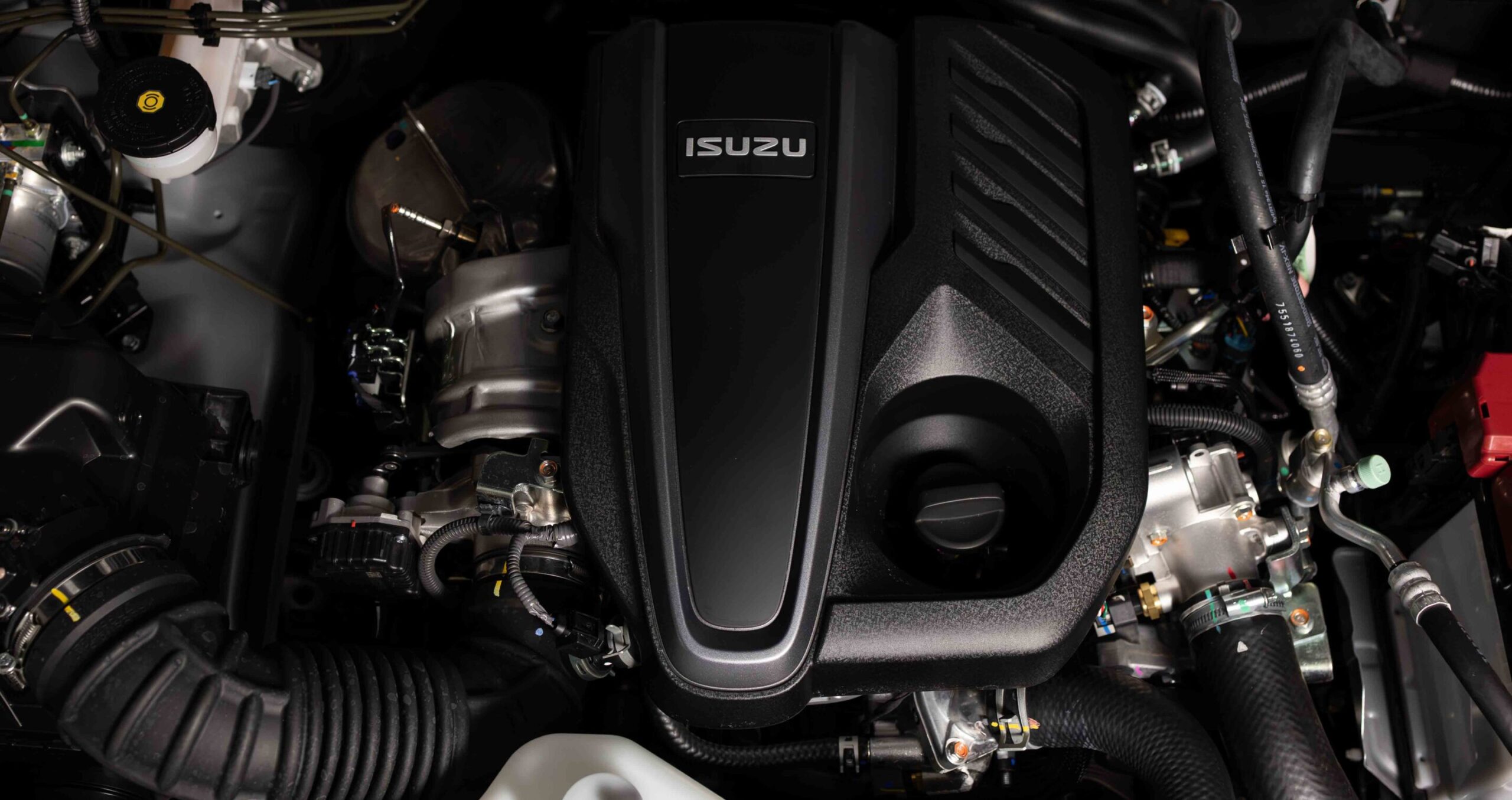 Mesin Baru Isuzu D-Max 2026, Tenaga Naik Tapi Makin Irit di Medan Berat