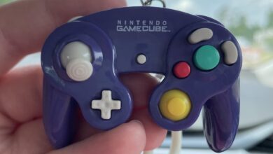 Gantungan Kunci GameCube Ini Ternyata Bisa Dipakai Main, Controller Mini yang Benar-Benar Berfungsi