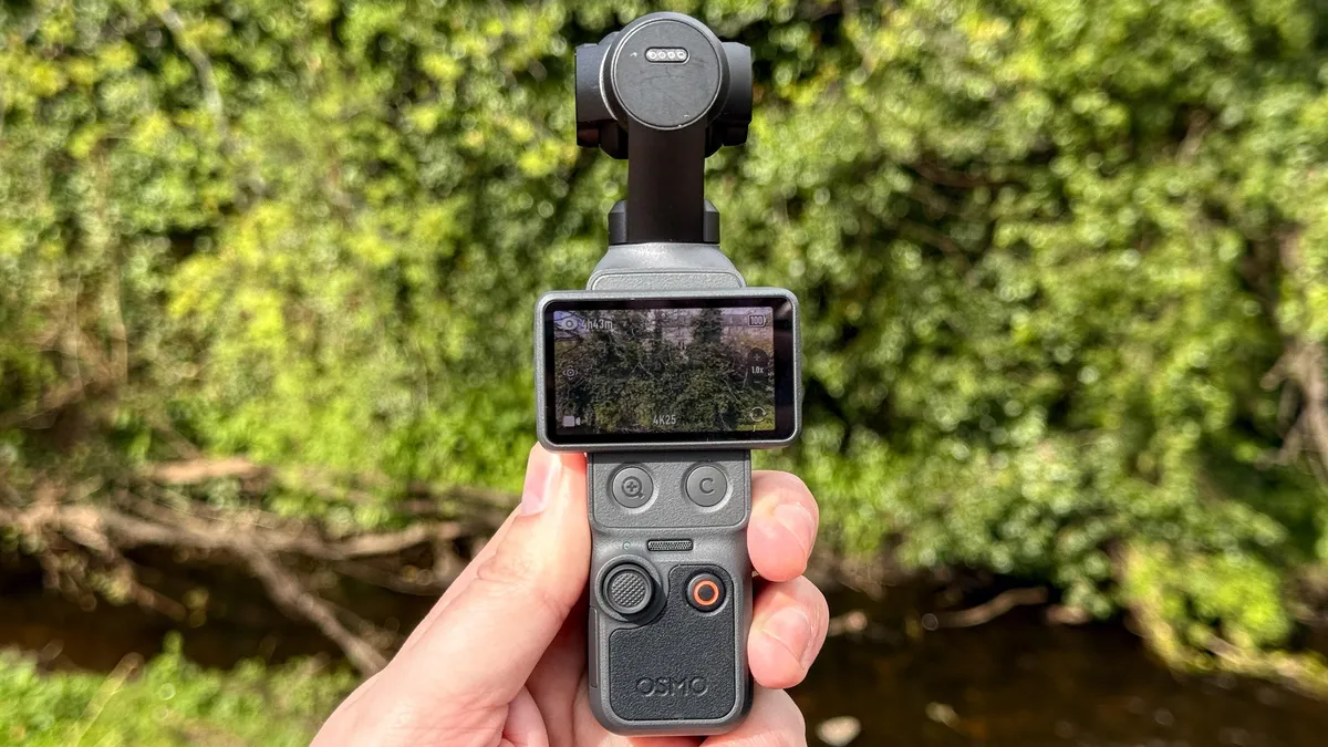 DJI Osmo Pocket 4 Muncul di Giztop, Kamera Saku dengan Sensor 1 Inci Ini Terlalu Menggoda Kreator