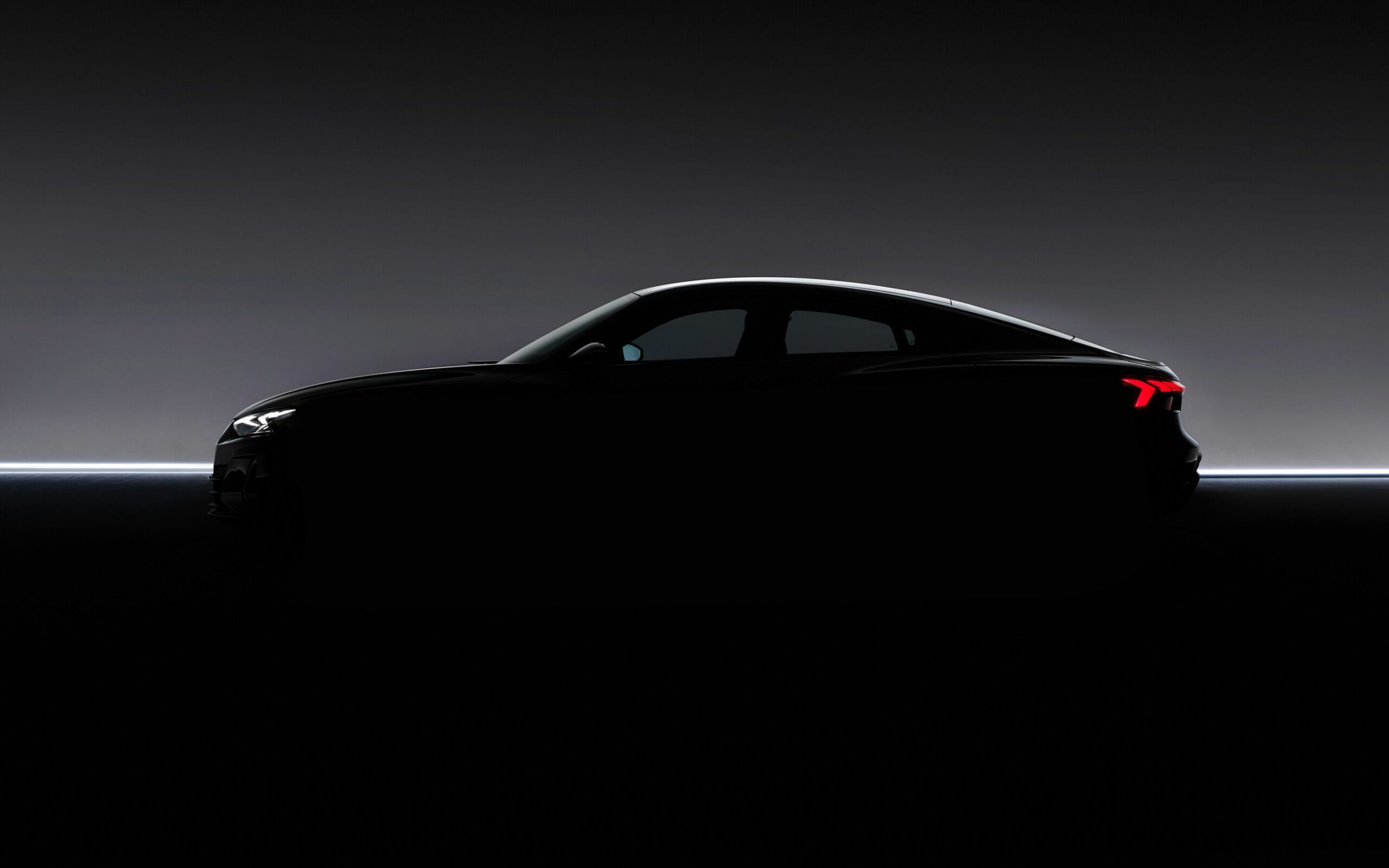 Audi Bocorkan Siluet Model Baru, Kemewahan Audi Kini Makin Sporty