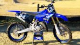Yamaha YZ125 Belum Kehilangan Taring, Bobot Ringan dan Mesin 2 Tak Masih Terasa Brutal Yamaha YZ125 Belum Kehilangan Taring, Bobot Ringan dan Mesin 2 Tak Masih Terasa Brutal