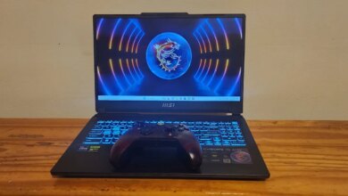 Laptop Tipis MSI Ini Menyamar Profesional, Padahal Tenaganya Bisa Diajak Main Cyberpunk 2077