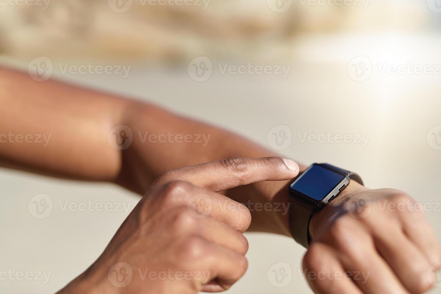 Smartwatch Tak Selalu Membantu, Efek Sampingnya Bisa Diam-Diam Mengubah Cara Anda Menilai Diri