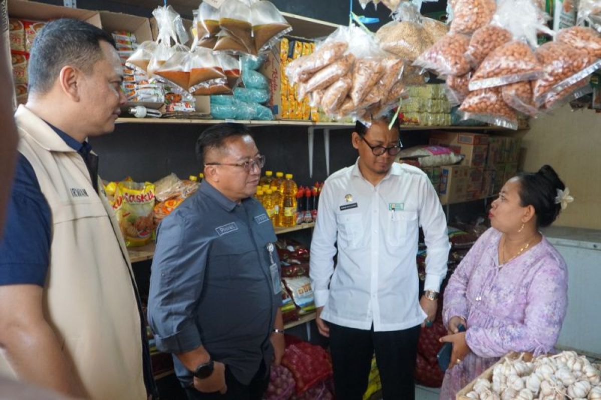 Bulog Jatim Salurkan Bantuan Pangan Ke 5,6 Juta Warga, Pasokan Beras Dijaga Saat Kemarau