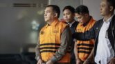 Silmy Karim Ditahan KPK, 7 ASN Imipas Turut Berompi Oranye Dalam OTT Ke-11 2026 Silmy Karim Ditahan KPK, 7 ASN Imipas Turut Berompi Oranye Dalam OTT Ke-11 2026