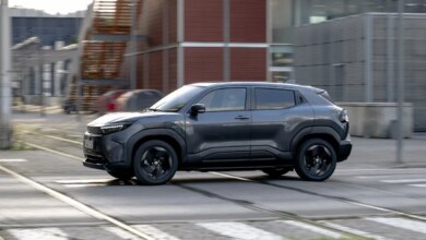 Harga Mepet, Peminat Toyota Tetap Condong ke bZ4X, Urban Cruiser EV Kalah di Mana?