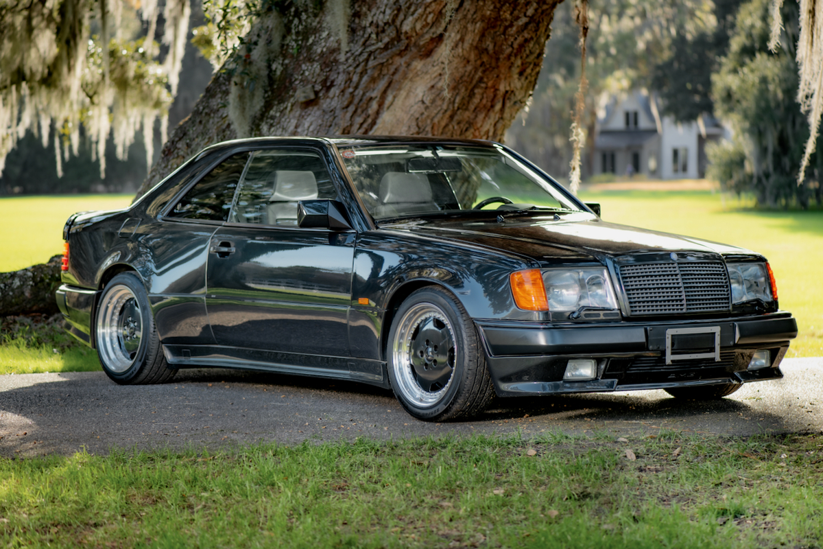 Widebody AMG 3.4 Coupe Ini Buktikan AMG Lama Tak Perlu V8 Besar Untuk Memikat
