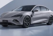 BYD Seal 2026 Punya Dua Watak, RWD Hemat atau AWD 530 PS yang Meluncur 3,8 Detik?
