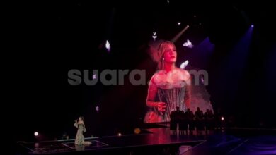 Raisa Menahan Tangis Di Panggung, Ketidakhadiran Ibu Terasa Nyaring Sekali