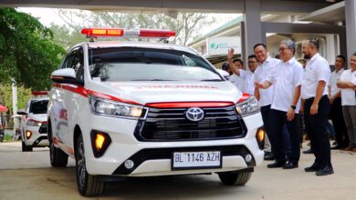 Toyota Serahkan 3 Kijang Innova Ambulans ke Aceh Tamiang, Dorong Pemulihan Pascabencana