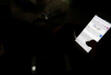 Gen Z Mulai Tinggalkan Smartphone, Ponsel Jadul Malah Jadi Incaran Baru