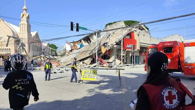 BMKG Imbau Warga Pesisir Tetap Jauh Dari Pantai, Setelah Gempa 7,7 Guncang Filipina