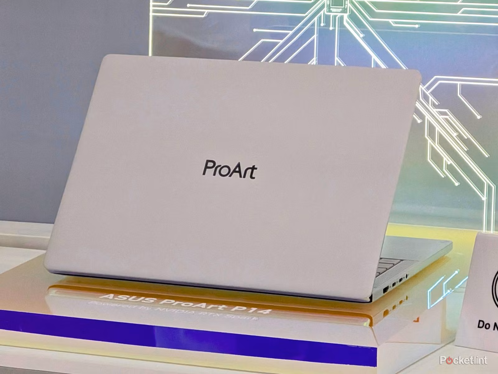 ASUS ProArt Baru Bawa RTX Spark, Laptop Kreator Ini Serius Menyerupai Workstation
