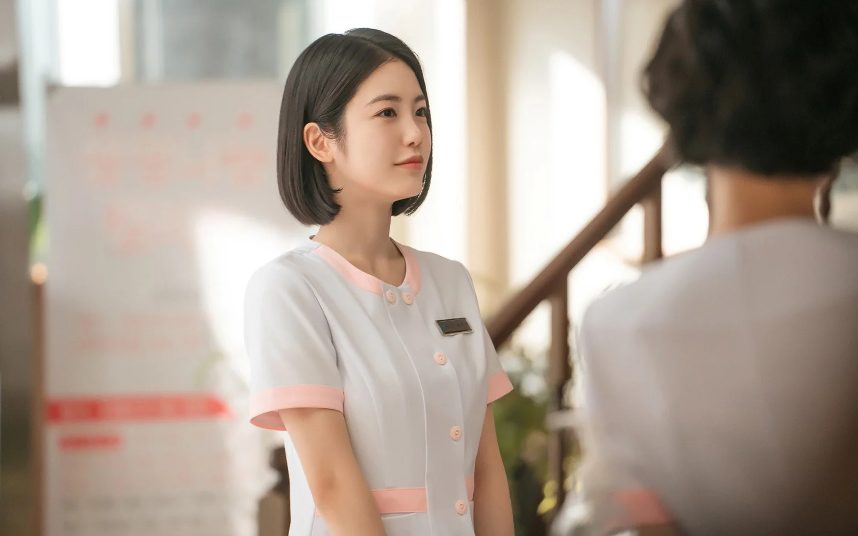 7 Alasan Yuk Ha Ri Begitu Likeable Di Doctor On The Edge, Sosok Hangat Yang Menyinari Semua Orang