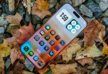 iPhone 17 Pro Max Ini Bukan Lagi Ponsel, Dudukan Jam Swiss Seharga Rp 3,8 Miliar
