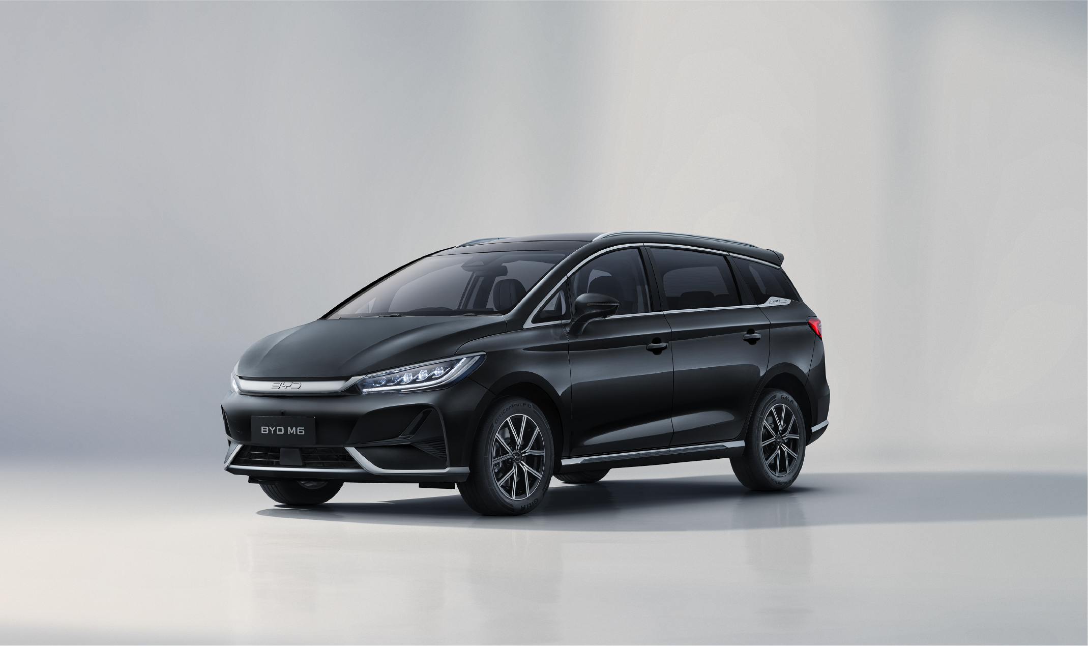 Harga BYD M6 Bekas 2026 Masih Keras, MPV Listrik Ini Belum Banyak Kehilangan Nilai