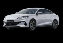BYD Seal 2026 Bisa Jadi Genset Senyap, Fitur V2L 3,3 kW Ini Mengubah Cara Anda Pakai Mobil