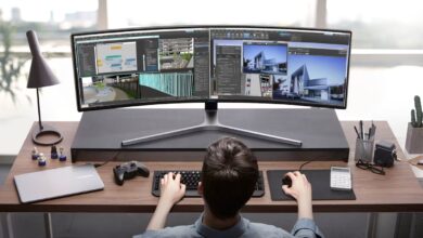 4 Monitor Raksasa Ini Terlalu Ekstrem Untuk Dipakai Dekat, Desk Bisa Kewalahan