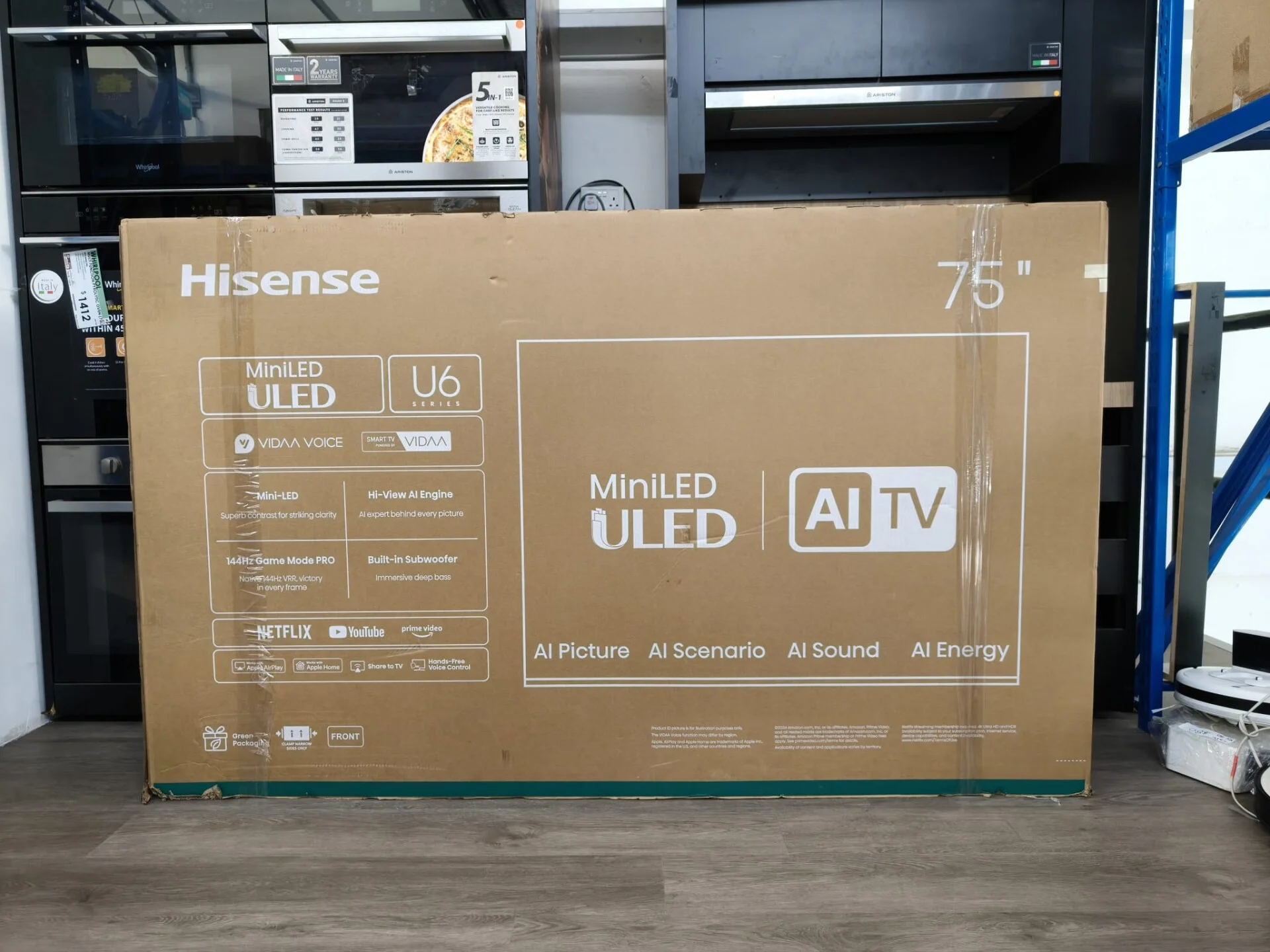 Hisense 75U6Q Pecahkan Stigma TV Mini LED, 75 Inci Plus Subwoofer Bawaan Cuma Rp18 Jutaan