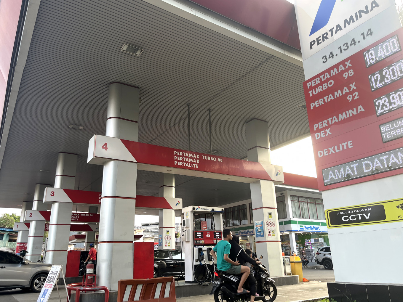 Pertamax Jakarta Tembus Rp16.250 per Liter, Harga BBM Non-Subsidi Kembali Naik