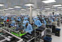 Samsung Paling Ngebut Produksi HP, Industri Malah Dibayangi Penurunan Tajam 2026