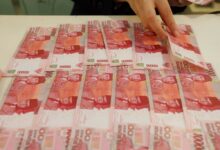 Rupiah Menguat Tipis Lawan Dolar AS, Terseret Tekanan Mayoritas Mata Uang Asia