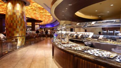 5 Tipe Cowok Saat Makan di Restoran All You Can Eat, Dari Si Ambisius Sampai Yang Cepat Menyerah