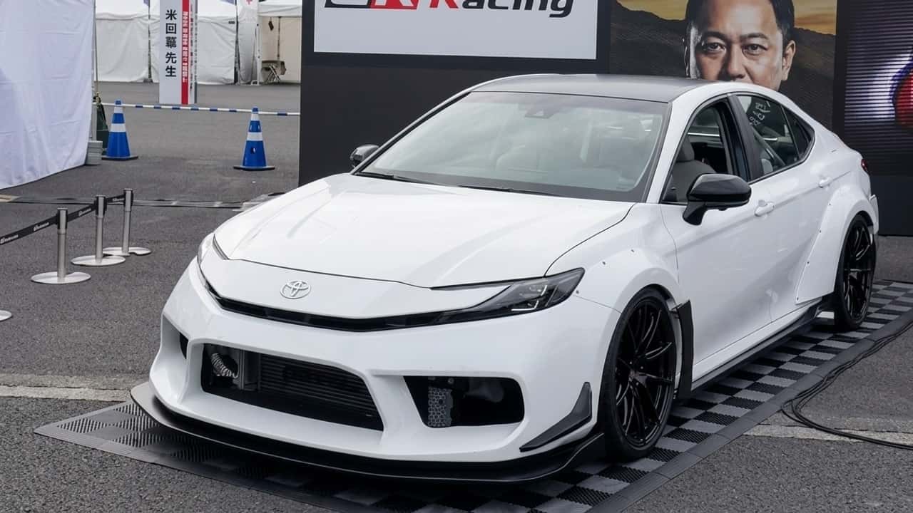 Toyota Bikin Camry Dua Mesin, Ide Gila Ini Ternyata Sudah Hidup Sejak 1907