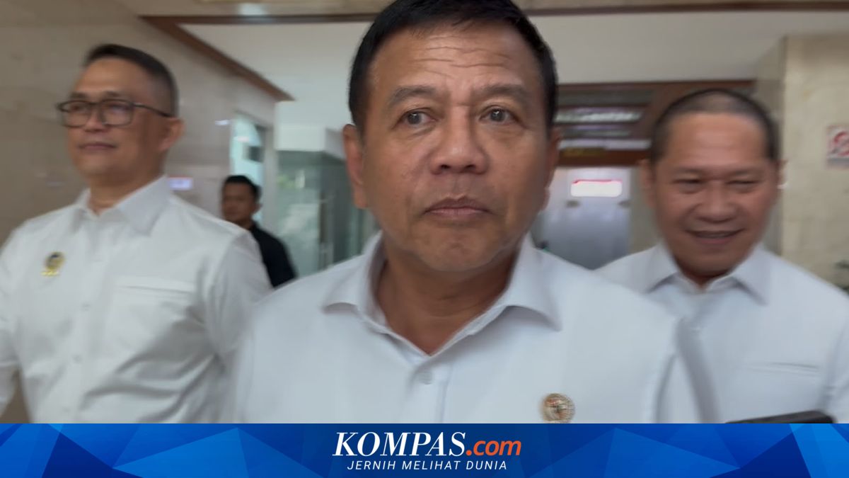 Herindra Menahan Nada, BEM SI Menghitung 18 Hari Untuk Ekonomi yang Tak Kunjung Pulih