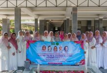 Ziarah Di Tebuireng, Muslimat NU Jatim Teguhkan Jejak Pendiri Pada Harlah Ke-63 YKMNU