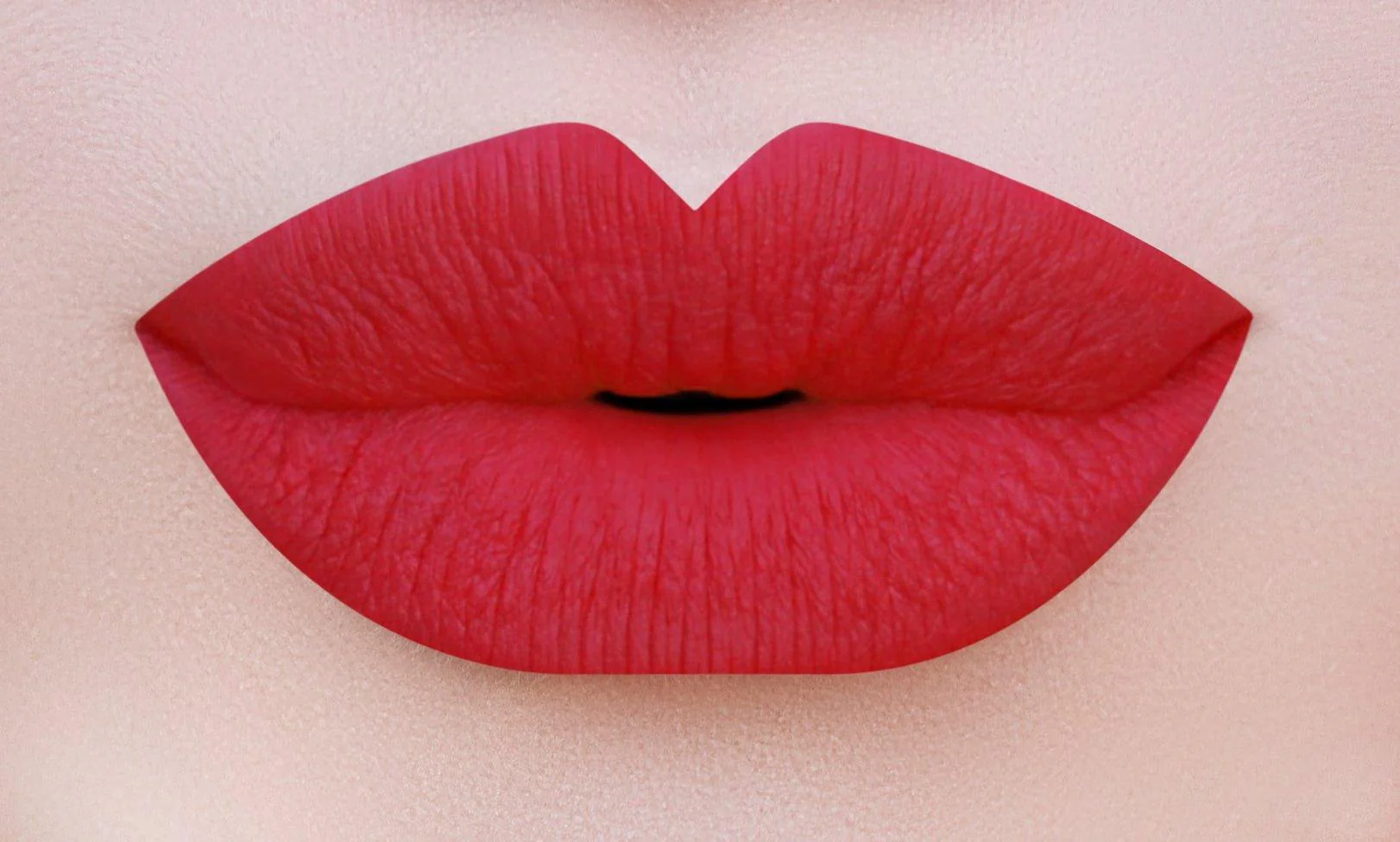 Bibir Kering Tak Harus Pasrah, 7 Lipstik Ini Tetap Matte dan Nyaman Seharian