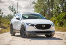 Mazda CX-30 Menolak Pensiun, Kini Dibekali Keselamatan Lebih Canggih dan Tampilan Baru