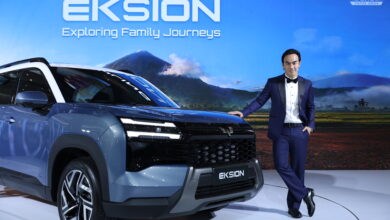 Atap Hitam Bikin Wuling Eksion Terasa Lebih Sporty, Ini Bedanya Varian EX dan Warna Lain