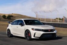 Honda Civic Type R 2026 Menolak Tunduk pada Era Elektrifikasi, Kabinnya Malah Makin Canggih