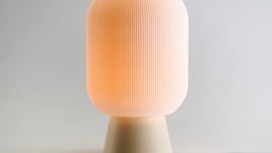 Lampu 3D Ini Terlalu Memikat untuk Diabaikan, Meski Merakitnya Bukan Main Sulit