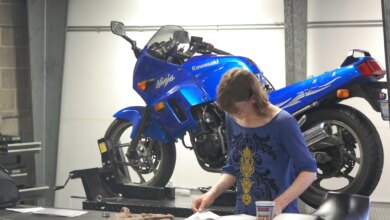 2.500 Motor Guru Diganti Oli dalam Sehari, Siswa SMK Ini Cetak Rekor MURI