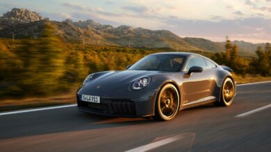 Porsche Tolak Ubah 911 Jadi EV, Mesin Bensin Dan Hybrid Masih Jadi Senjata Utama