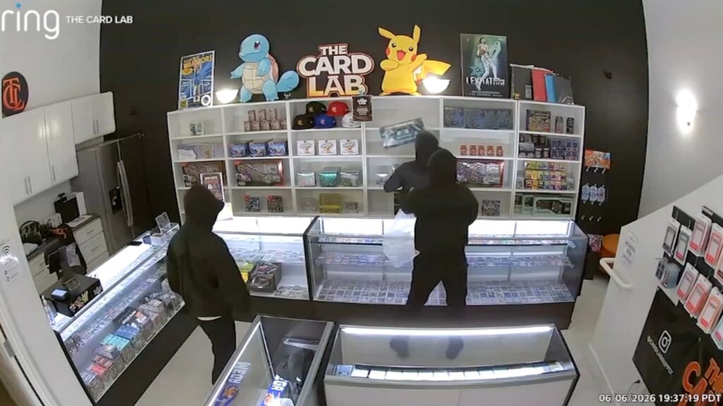 Pembobolan 40 Detik di Toko Kartu Pokémon, Pelaku Incar Koleksi Paling Mahal