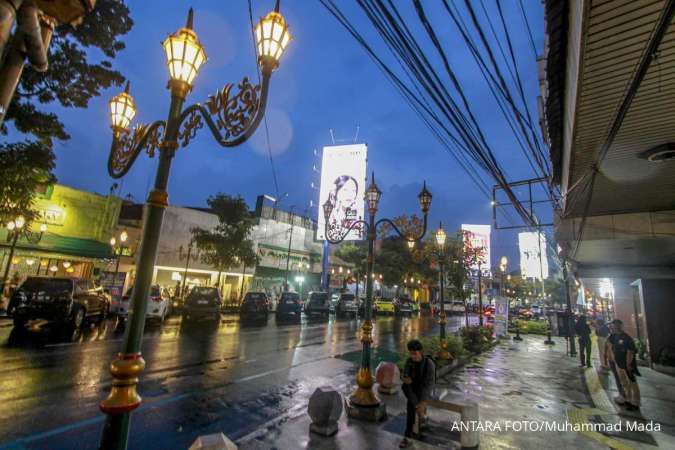 Cuaca Jatim Hari Ini, Hujan Ringan Menyapa Sejumlah Kota dan Ini Daftar Wilayahnya